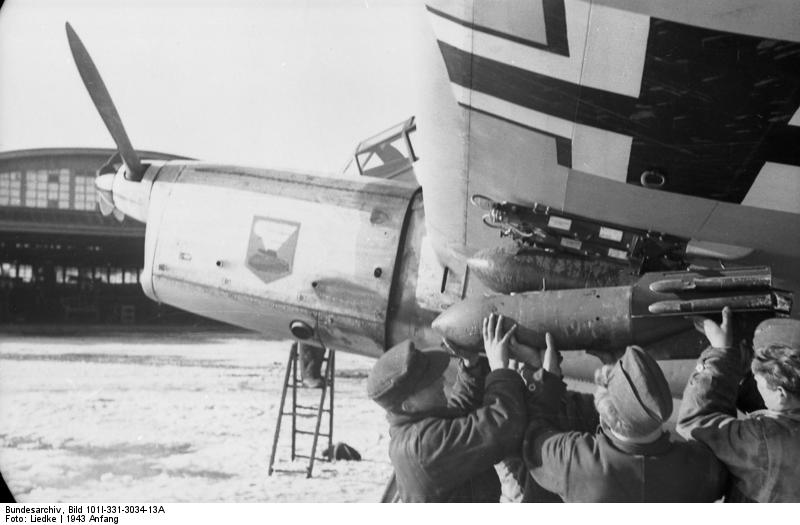 Bundesarchiv_Bild_101I-331-3034-13A,_Rus